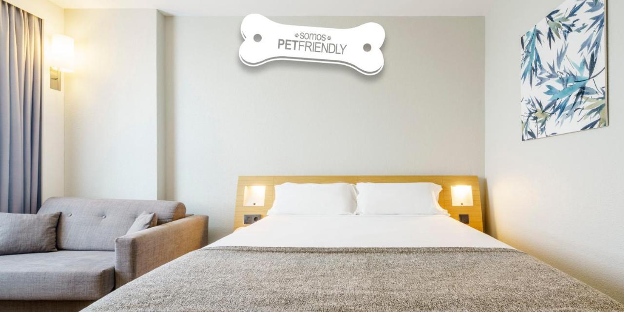 Ilunion Valencia 4 Hotel Bilik gambar